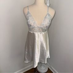 Smoke Pet Free Home! Nwot. Would Fit A M/L Would Even Be So Cute For Sabrina Carpenter Short N Sweet Concert Tour! Sheer White Nightgown For Sleepovers, White Sheer Nightgown For Sleepover, White Camisole Chemise For Sleepover, White Sleep Chemise Camisole, White Camisole Chemise For Sleep, White Coquette Nightgown For Sleep, White Lace Chemise For Bedtime, White V-neck Chemise For Sleepover, White Sheer Sleep Chemise