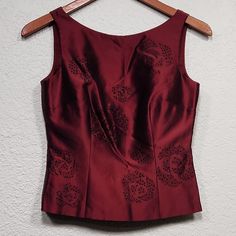 Nwt Ann Taylor Sleeveless Burgundy & Black Beaded Top Size 0p Red Embellished Sleeveless Top, Embellished Fitted Sleeveless Blouse, Embellished Fitted Sleeveless Tank Top, Fitted Embellished Sleeveless Tank Top, Red Sleeveless Formal Tops, Fitted Sleeveless Blouse Tank Top For Evening, Formal Red Sleeveless Top, Fitted Sleeveless Formal Top, Fitted Sleeveless Top For Formal Occasions