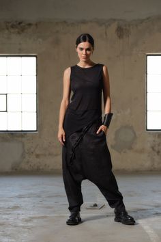 These low crotch linen pants are made of perfectlinen, high quality pure, soft iИtalian linen Black baggy pants women - available in XS \ S \ M \ L \ XL \ XXL \ 3XL \ 4XL \ 5XL \ 6XL Please, take a look at our size chart before placing an order. Our model is wearing black linen pants with low waist, size M. Thank you! For any additional questions please feel free to ask me ㋛ I am here to help you! Follow me, Follow Yourself and Dare to Wear ** Size Chart ** SIZE XS bust: fits bust around 33.1" / Linen Bottoms With Asymmetrical Hem For Summer, Summer Linen Bottoms With Asymmetrical Hem, Lagenlook Drop Crotch Harem Pants, Lagenlook Harem Pants With Drop Crotch And Relaxed Fit, Relaxed Fit Drop Crotch Harem Pants Lagenlook, Relaxed Fit Drop Crotch Harem Pants, Baggy Pants Women, Linen Harem Pants, Black Linen Pants