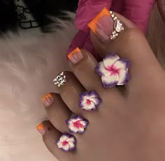 Orange French Pedicure, Toe Acrylic Nails Ideas, French Toes With Design, Feet Designs Toenails, Cute Toes Pedicures, Rhinestone Pedicure, Acrylic Toes Ideas, Acrylic Toe Nail Designs, Cute Acrylic Toes