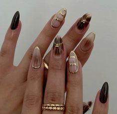 Autumn Nail Asthetic, Simple Autumn Nails Almond, Gel Polish Nail Designs Brown, Nails Inspo 2024 Fall, Black Brown Nail Art, Brown Nails And Gold, Brown Fall Nail Set, Brown Almond Nails For Fall, Brown Nails Inspo Aesthetic