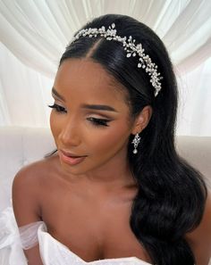 female model wearing bridal hair vine with varying pearls, sprigs and flowers of crystal Bridal Hair Half Up Half Down, Bridesmade Hair, Black Brides, Bridal Hair Down, Chignon Wedding, Bridal Bun, Bridal Hair Inspiration, Bun Hairstyle, Hair Treatments