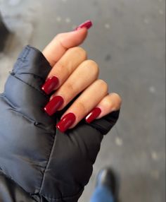 Lady Like Nails, Elegant Winter Acrylic Nails, Deep Red Square Nails, Red Nail Square, Red Squoval Acrylic Nails, Square Nail Designs Red, Square Dark Red Nails, Red Nails Square Medium