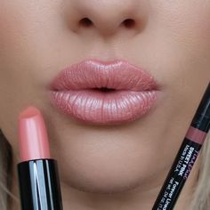 Overview Pink Diamond Lipstick Sweet Pink Lip Liner Cruelty-Free Paraben-Free Fragrance-Free Gluten-Free Ingredients Hydrogenated Polyisobutene, Phytosteryl/lsostearyi/Cetyi/Stearyi/Behenyl Dimer Dilinoleate, Mica, Polyethylene, Octyldodecanol, Bis-DiglycerylPolyacyladipate-2, Cera Microcristallina/Microcrystalline Wax/Cire Microcristalline, Caprylic/Capric Triglyceride, Hydrated Silica, PhenylTrimethicone, Triisostearin, Polyglyceryl-3 Diisostearate, Pentaerythrityl Tetraisostearate, Butyrosper Pink Lip Liner, Pretty Lipstick, Lip Liner Pencil, Best Makeup Tips, Juicy Lips, Skin Routine, Olive Fruit, Pencil Sharpener, Beautiful Lips