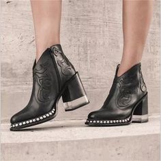 Category:Boots; Upper Materials:PU Leather; Embellishment:Rivet; Season:Fall,Winter; Heel Type:Chunky Heel,High Heel; Gender:Women's; Toe Shape:Pointed Toe; Type:Booties Ankle Boots; Style:Elegant,Minimalism; Heel Height(inch):>5; Outsole Materials:Non-Slip Tread,TPR; Occasion:Daily,Outdoor; Closure Type:Zipper; Listing Date:09/28/2022; Production mode:External procurement; 2024 Trends:Plus Size; Foot Length:; Foot Width:; Size chart date source:Provided by Supplier.; US Size:null; UK Size:14.5;