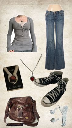 Katniss Inspired Outfits, Twilight Aesthetic Fashion, Kim Possible Inspired Outfits, 2000s Twilight Fashion, Twilight Core Aesthetic Outfits, Bella Swan Outfit Aesthetic, Bella Twilight Outfits, Bella Swan Outfit Ideas