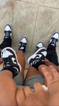 Family Shoes Matching, Matching Shoes For Couples Jordans, Dream Couple Aesthetic, Family Matching Shoes, Matching Shoes For Couples, Black Couple Outfits, Couples Shoes, Couple Shoes