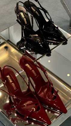 Miu Miu Heels, Hak Tinggi, Pretty Heels, Dr Shoes, Fashion Shoes Heels, Shoes Heels Classy, Heels Classy, Fancy Shoes