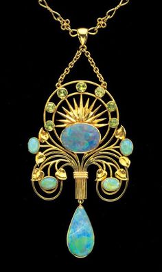 William Thomas Pavitt pendanct ca. 1905, via Tadema Gallery Bijoux Art Deco, Bijoux Art Nouveau, Art Nouveau Pendant, Peridot Pendant, Tiffany Jewelry, Art Nouveau Design, Art Nouveau Jewelry, Deco Jewelry, Art Deco Jewelry