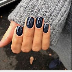 Glossy Nails, Cute Nail Colors, Navy Nails, Color For Nails, Nail Colors Winter, Her Nails, Super Nails, Nails Polish, Dark Nails