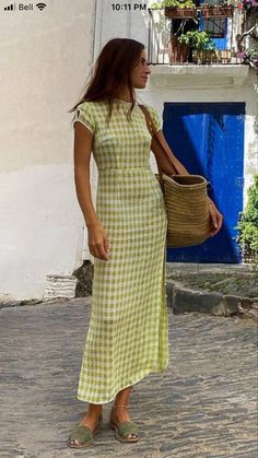 Modest Looks For Summer, Pastel Color Outfit Casual, Cute Modest Summer Outfits, Springtime Dresses, Summer Outfit Modest, Modest Summer Fits, Modest Fashion Summer, Summer Dress Modest, Summer Modest Dresses