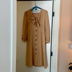 Super Cute Dress With A Tie In The Front And A Little Peephole. Super Cute Dresses, Cute Dress, Anthropologie Dress, Anthropologie Dresses, Cute Dresses, Anthropologie, Midi Dress, Super Cute, Womens Dresses