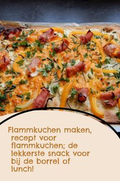 flammkuchen maken, flammkuchen met kaas, flammkuchen met brie, flammkuchen recept, flammkuchen deeg, flammkuchen met fricandeau, flammkuchen met ham, flammkuchen met tapenade, flammkuchen met bosui, flammkuchen met roomkaas, flammkuchen makkelijk recept, flammkuchen recept nederlands, flammkuchen origineel recept, flammkuchen deeg maken, flammkuchen zelf maken Tapenade, Brie, Tea, Pie