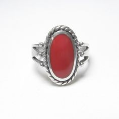 MARSALA Sterling Silver 2.00 Ct Natural Oval Red Jasper Solitaire Ring Vintage Red Oval Cabochon Ring, Pretty Ring, Solitaire Rings, Red Band, Pretty Rings, Red Jasper, Ring Vintage, Natural Red, Solitaire Ring