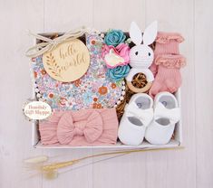 This Baby Girl Gift Box is the perfect way to welcome any new Baby Girl in your life! Each item was thoughtfully selected to go in this specially curated Gift Box so that any New Mom will surely appreciate this heartwarming Baby Gift Set. It's filled with everything she can lovingly use to spoil her new bundle of joy! Our Baby Girl Gift Sets are Ideal for Baby Showers, New Mom Gifts, to Congratulate a Friend, Family Member, Coworker, or to Welcome your own Baby Girl! All of our exceptional items Gifts For Baby Neice, Baby Girl Gift Basket, Baby Girl Gift Box, Girl Gift Set, Welcome Home Gifts, Gift From Heaven, Box Baby, Curated Gift Boxes, New Baby Girls