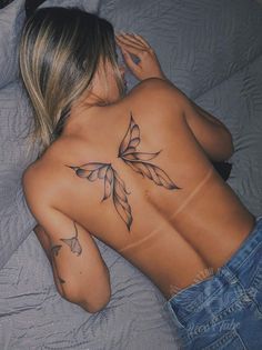 Fashion: #fashion, #style, #outfitinspiration, #beauty Tattoo Donna, Earthy Tattoos, Unique Wrist Tattoos, Back Tats, Tatoo Inspiration, Hand Tats, Sweet Tattoos, Car Tattoos