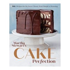 the cover of martha stewart's cake perfection