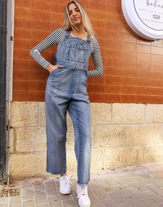 Women's long dungarees in a dark wash blue denim. Single chest pocket. Front and back pockets. Belt loops. Size large, UK 14-18 / EUR 42-46 Measurements - 11"(28cm) top of bib - 17"(43cm) bottom of bib - 36"(92cm) waist - 44"(112cm) hips - 29.5"(75cm) inner leg - 14"(36cm) rise. Material - Denim. Condition - Excellent. Handpicked, repaired and ready to wear. This is an original vintage item, not new and minor signs of wear & age are expected, we will highlight any major flaws. Model is a UK 6/8 Long Overalls Outfit, Long Overalls, Overalls Outfit, Fair Isle Cardigan, Denim Dungarees, Bib Overalls, Overalls Women, Wool Cardigan, Dungarees