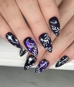 Mystic Acrylic Nails, A Court Of Thorns And Roses Nail Art, Halloween Nails Witch Theme, Dark Fairy Nails Designs, Winter Witch Nails, Spring Witch Nails, Nightcourt Acotar Nails, Summer Witchy Nails, Ostara Nails