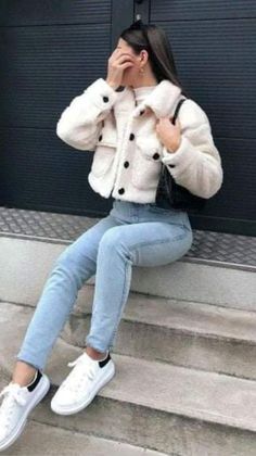 Cold Day Outfits, Tumblr Outfits, Teddy Jacket, Causual Outfits, Casual Chic Outfit, Teenage Fashion Outfits, Winter Fashion Outfits, Teen Fashion Outfits, Comfortable Outfits