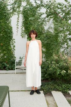 White Linen Maxi Dress For Brunch, Chic White Linen Maxi Dress, White Linen Sundress For Brunch, White Linen Midi Dress For Vacation, Linen Maxi Dress With Spaghetti Straps For Daywear, White Linen Summer Maxi Dress, White Linen Summer Midi Dress, White Linen Dress For Brunch, White Linen Dress For Summer Brunch