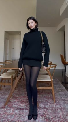 Rok Mini, Paris Mode, Outfit Chic, Miniskirt Outfits, Work Fits, Tights Outfit, Mode Inspo