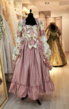 1700s Dresses, Victorian Coquette, 18th Century Dresses, European Costumes, Dangerous Liaisons, Century Dress, 18th Century Fashion