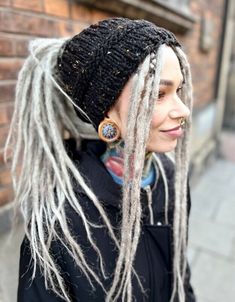 BLACK MELANGE band for dreadlocks, braids or normal, long hair.  The material is comfortable yarn ,97%  akrylic, 3 % viscose . Band is made and designed by Afro-Styl. *Warm and stretchy,  *Lenght: 13cm / 5 in  *Uniwersal circuit, because of welt, about 54 cm/ 21 in *Handmade/Knitted  *Unisex *Hand wash at 30 degrees More bands available here: https://www.etsy.com/shop/AfroStyl?ref=hdr_shop_menu Dreads Accessories, Locks Braids, Boho Dreads, Dreadlocks Braids, Dread Accessories, Hat Headband, Boho Headband, Handmade Knitting, Hair Accessories Headbands