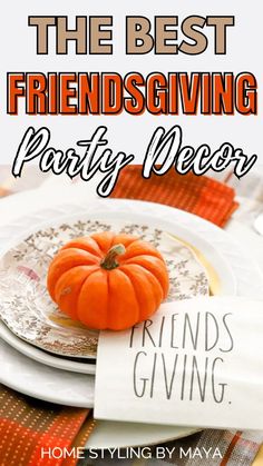 friendsgiving dinner party, friendsgiving dinner party decor Dipsgiving Party, Friendsgiving Dinner Party Decor, Friendsgiving Menu, Hosting Friendsgiving, Friendsgiving Ideas, Friendsgiving Dinner Party, Friendsgiving Decorations, Party Decor Ideas, Friendsgiving Dinner