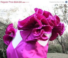 This dress would make the perfect Effie costume!! - Too bad I'm not a size S/M. #HungerGames #Effie  The Hunger Games Effie Costume, Hunger Games Theme, Capitol Couture, 80s Prom Dress, 80s Prom, Nostalgia Aesthetic, Cool Halloween Costumes