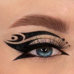 Goth Eye Makeup, Vampire Bride, Punk Makeup, Makeup Drawing, Cute Eye Makeup, Graphic Eyeliner, Interesting Images