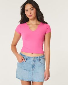 Women's Tops | Cute Tops for Teens |Hollister Co. Cute Tops For Teens, Tops For Teens, Basic Tees, Ribbed Fabric, Baby Tee, Women's Tops, Cute Tops, Summer Wardrobe, Infant Tees