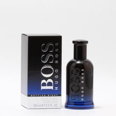 Hugo Boss Bottled Night is a woodsey, aromatic scent. Top notes of birch and lavender are fresh while the middle note of violet add a floral tone. Base notes of musk and wood are masculine and powerful. Bvlgari Man Extreme, Best Fragrance For Men, Winter Fragrance, Man Office, Best Fragrances, Woody Fragrance, Fragrance Spray, Mens Cologne, Men's Beauty