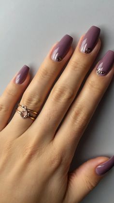 Fall in Love with These 15 Nail Colors for 2024! 45 Square Nails Ideas Fall, Nails Ideas Fall, Square Nails Ideas, Nail Painting, Shaped Nails, Fall Nail Colors