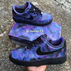 Af 1 Custom, Nike Blazer Outfit, Custom Shoes Diy, Fly Shoes, Nike Shoes Air Force, Basket Style, Jordan Shoes Girls, Custom Nike Shoes, All Nike Shoes