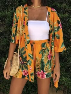 Edm Festival Outfit, Pool Party Outfits, Beachwear Fashion, Classy Dress Outfits, African Clothing Styles, Boutique Style, Latest African Fashion Dresses