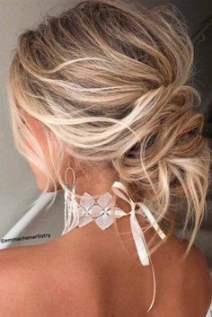 Romantic Wedding Hair, Blonde Hair With Highlights, Braided Hairstyles Updo, Penteado Cabelo Curto, Wedding Hairstyles Updo, Shoulder Length Hair, Cool Haircuts