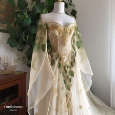 Elven Fairy, Elven Dress, Fair Outfits, Chique Outfits, Fantasy Dresses, Fantasy Gowns