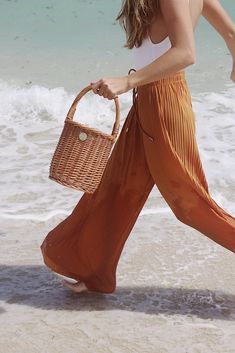 Check our website www.herswave.com for more summer accessories and bags   Hers Wave Antibes Basket is on SALE now ~ Receive 50% OFF   #hers_wave #herswave #hers #wave #basket #beach #accessories #summerbag #basket #wickerbag #wovenbag #fashionbag #fashion #strawbag #straw #bag Beach Bag Photoshoot, Bags Shoot, Lake Bag, Beach Fashion Shoot, Bags 2024, Photography Bags, Nature Photoshoot, Unique Handbags