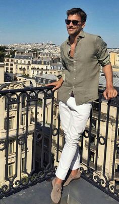 Mens Dresses, Italian Mens Fashion, Johannes Huebl, Europe 2023, Classy Outfits Men, Mens Summer Outfits, Mens Casual Outfits Summer, Stylish Men Casual, Italy Outfits