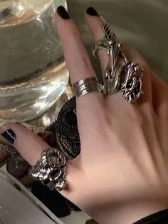 cardan greenbriar | tfota Women Hands With Rings, Edgy Jewelry Rings, Alt Rings, Dark Satanic, Arte Hippy, Cardan Greenbriar, Rings And Necklaces