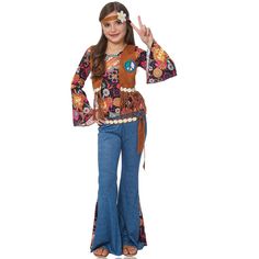 Be a hip hippie in this cool 70s costume! Featuring a classic floral top with a fringed vest and bell bottoms, this outfit will give you an authentic retro look! Size: medium. Gender: female. Age Group: adult. 70s Dress Up Ideas, Hippie Costume Kids, 70s Dress Up, 70s Outfits Ideas, Costumes For Teenage Girl, Hippie Costume Halloween, 70s Costume, Latina Outfit, Black Halloween Dress