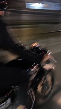 Motorcycle Racing -͟͟͞☆ Motorcycle Girl -͟͟͞☆ Motorcycle -͟͟͞☆ It Girl -͟͟͞☆ Y/N Girl -͟͟͞☆ Black Motorcycle -͟͟͞☆ Black Aesthetic -͟�͟͞☆ Motorcyle Aesthic, Motor Wallpaper, Image Moto, Мотоциклы Cafe Racers, Bike Aesthetic, Motorcycle Wallpaper, Motorcycle Aesthetic, Biker Aesthetic, Biker Clubs