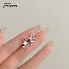 41991930052655 Sparkling Star-shaped Crystal Earrings, Fashion Girl Design, Girl Korean, Five Pointed Star, Star Earrings Stud, Korean Star, Stud Earrings For Women, Earring Type, Star Studs