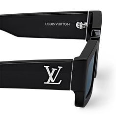 LOUIS VUITTON® - Lv Clash Low Square Sunglasses - Black Luxury Sunglasses Men Fashion, Designer Glasses For Men, Pretty Sunglasses, Mens Sunglasses Fashion, Mens Designer Sunglasses, Black Sunglasses Square, Louis Vuitton Sunglasses, Gray Lenses, Swag Men