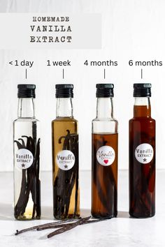 Homemade vanilla extract bottle on a white background. Make Your Own Vanilla, Vegetarian Christmas Recipes, Make Vanilla Extract, Vanilla Extract Recipe, Vegetarian Christmas, Homemade Vanilla Extract, Diy Storage Rack, Vanilla Beans, Baking Inspiration