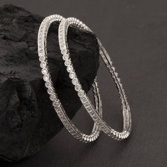 Silver Bangles Design For Women, Silver Bangles Design For Women Indian, Silver Bangles Design, Silver Bangles For Women, Indian Bangle Bracelets, Indian Bracelets, Cuffs Bracelets, Delicate Gold Jewelry, Gold Bangles For Women