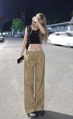 Korean Summer Outfits, Outfit Korean Style, Korean Casual Outfits, Ulzzang Fashion, Looks Chic, Korean Street Fashion, Outfits Fashion, Casual Style Outfits, Korean Outfits