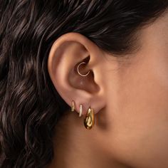 Elevate your style with this sculptural stud earrings. Designed to feel lightweight on your ears. Hypoallergenic, lead and nickel free Height 17mm (0.7in) x Width 7.5mm (0.3in) Push back earrings E462-G Ear Stack, Metal Shop, Gold Drop Earrings, Dali, Huggies Earrings, Cute Earrings, Gold Vermeil, Ear Piercings, Solid Gold