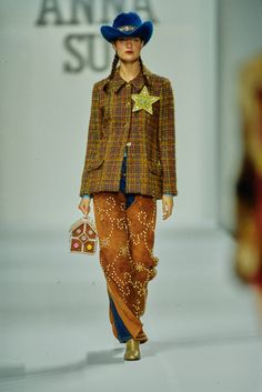 Anna Sui Fall 1998 Ready-to-Wear Collection | Vogue Folkloric Dress, Dress Out, Anna Sui, Modern Dress, Fashion Show Collection, Runway Fashion, Perfect Dress, Dress To Impress